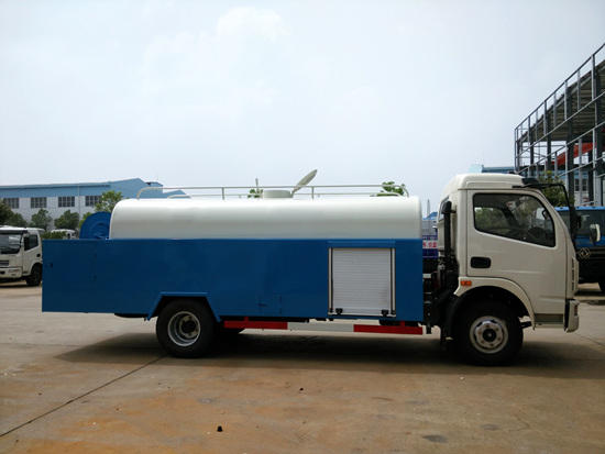 ����С��������ѹ��ϴ��