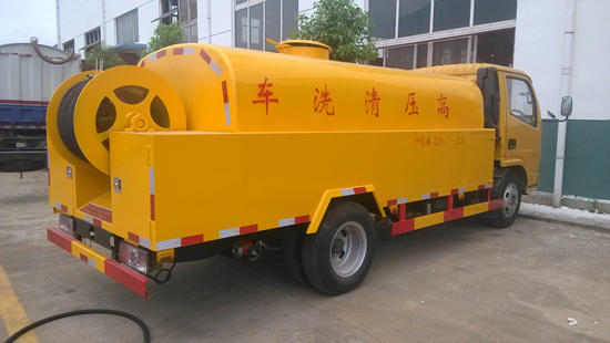 ����С��������ѹ��ϴ��