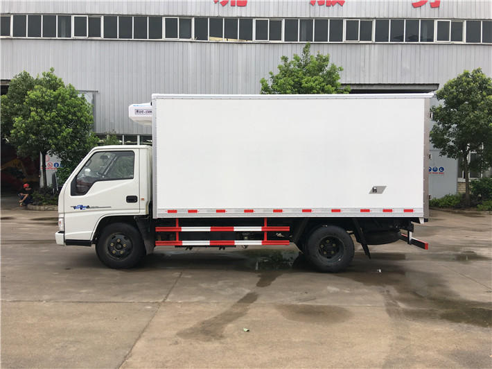 ���彭���᳤4.15����س�