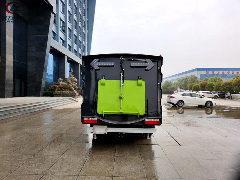 5��С������ɨ·��