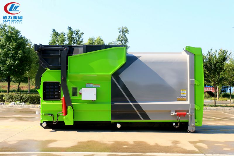 �ƶ�ѹ������վ