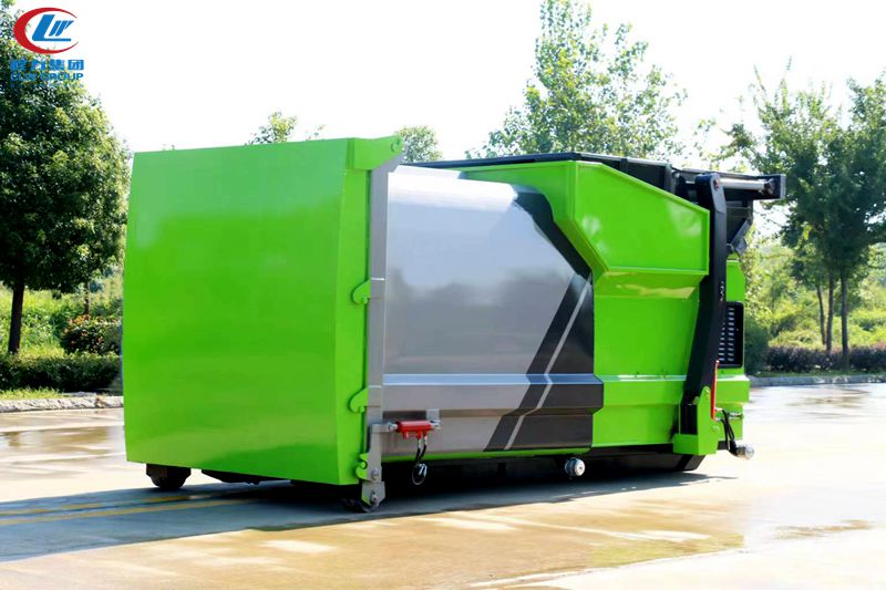 �ƶ�ѹ������վ